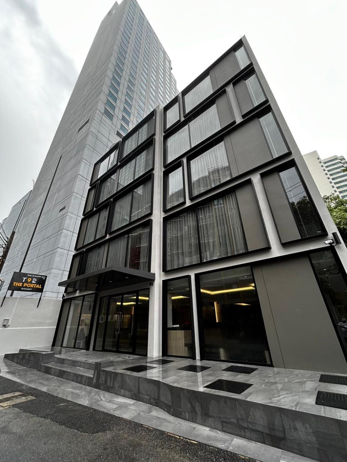 ホテル T2 The Portal Sukhumvit バンコク都 エクステリア 写真